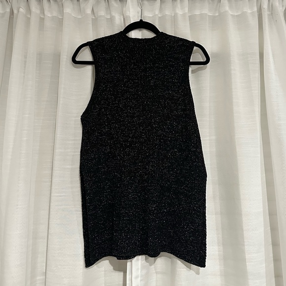 NWT Cupcakes and Cashmere black and silver mockneck knit shell with side slit - Picture 4 of 4